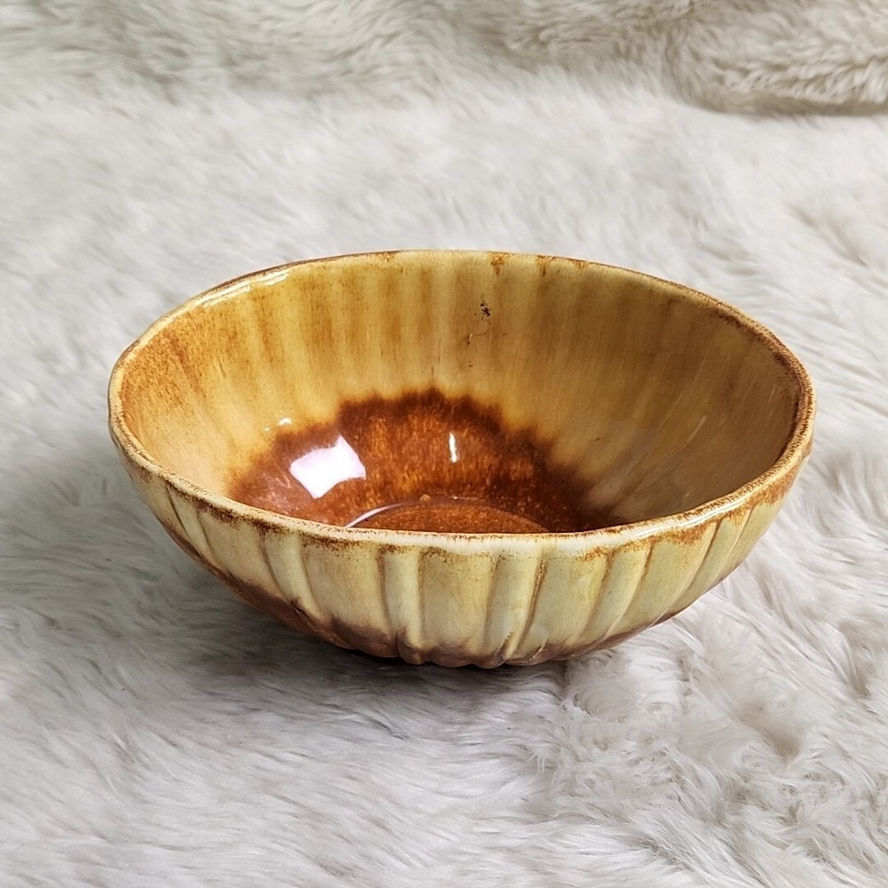 Haeger Yellow Oval Ribbed Planter Number 4020 Made USA Vintage MCM